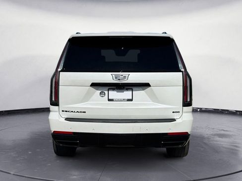 Used 2025 Cadillac Escalade Sport Platinum w/ LPO, ONYX Package AWD/4WD image 6
