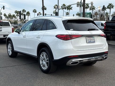 Certified 2025 Mercedes-Benz GLC 300 GLC 300 image 8