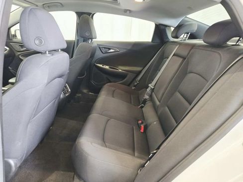 Used 2024 Chevrolet Malibu LT image 10
