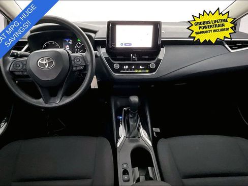 Used 2023 Toyota Corolla LE image 21