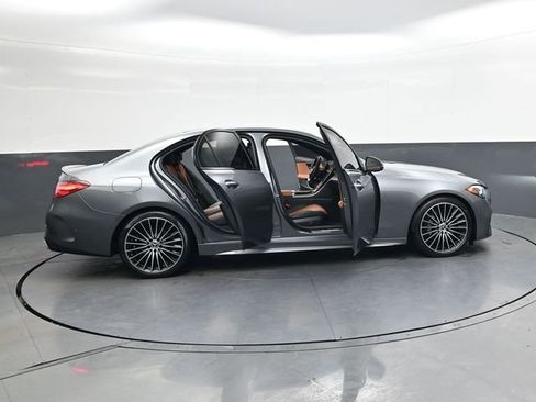 Used 2024 Mercedes-Benz C 300 4MATIC Sedan image 39