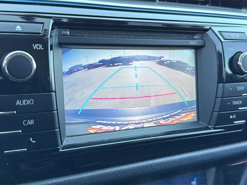 Used 2016 Toyota Corolla S image 22