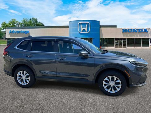 Certified 2025 Honda CR-V LX image 3