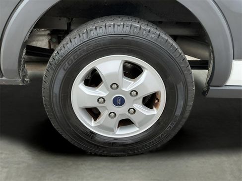 Used 2018 Ford Transit 350 XLT image 16