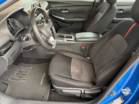 Used 2024 Nissan Sentra SR image 9