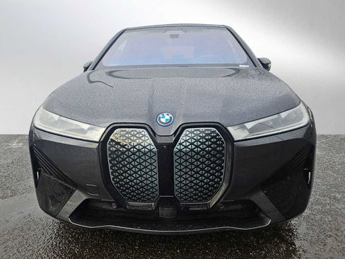 Used 2025 BMW iX xDrive50 image 8