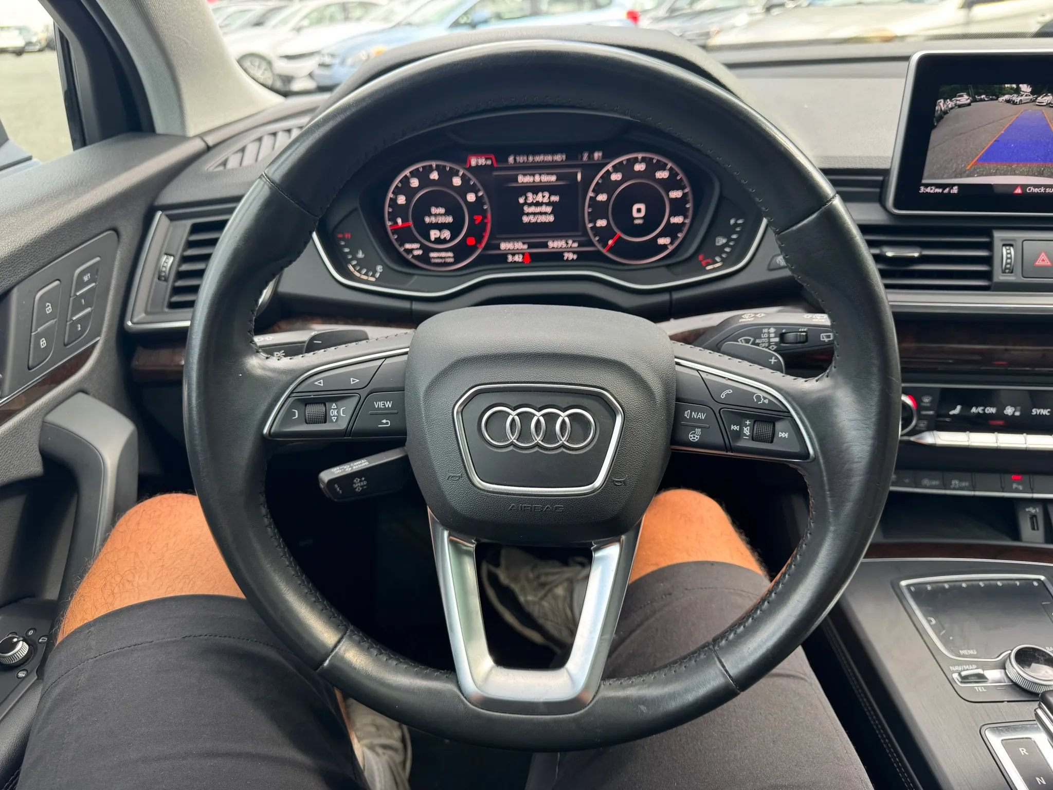 Used 2020 Audi Q5 2.0T Premium Plus w/ Premium Plus Package AWD/4WD image 12