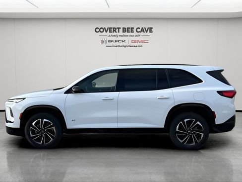 New 2026 Buick Enclave Sport Touring w/ LPO, Floor Liner Package image 5