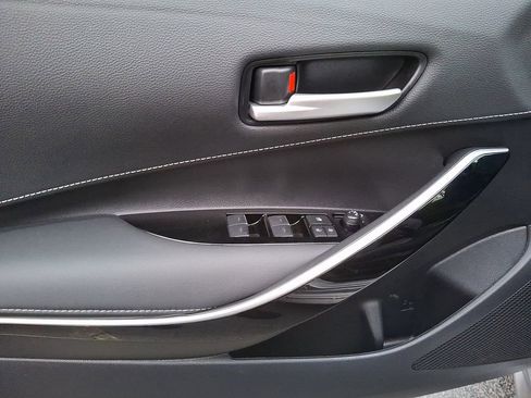 Used 2025 Toyota Corolla XSE image 10