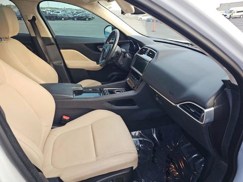 Used 2020 Jaguar F-PACE Premium AWD/4WD image 13