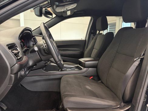 Used 2025 Dodge Durango GT AWD/4WD image 12
