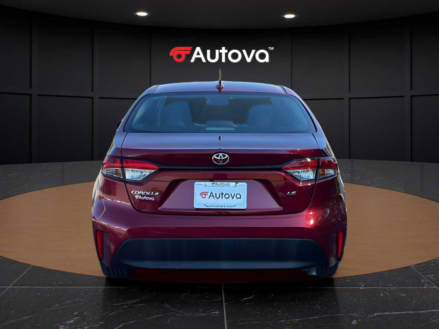 Used 2026 Toyota Corolla LE FWD image 4