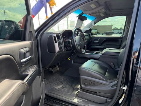 Used 2016 GMC Sierra 1500 SLT w/ All Terrain X Package AWD/4WD image 4