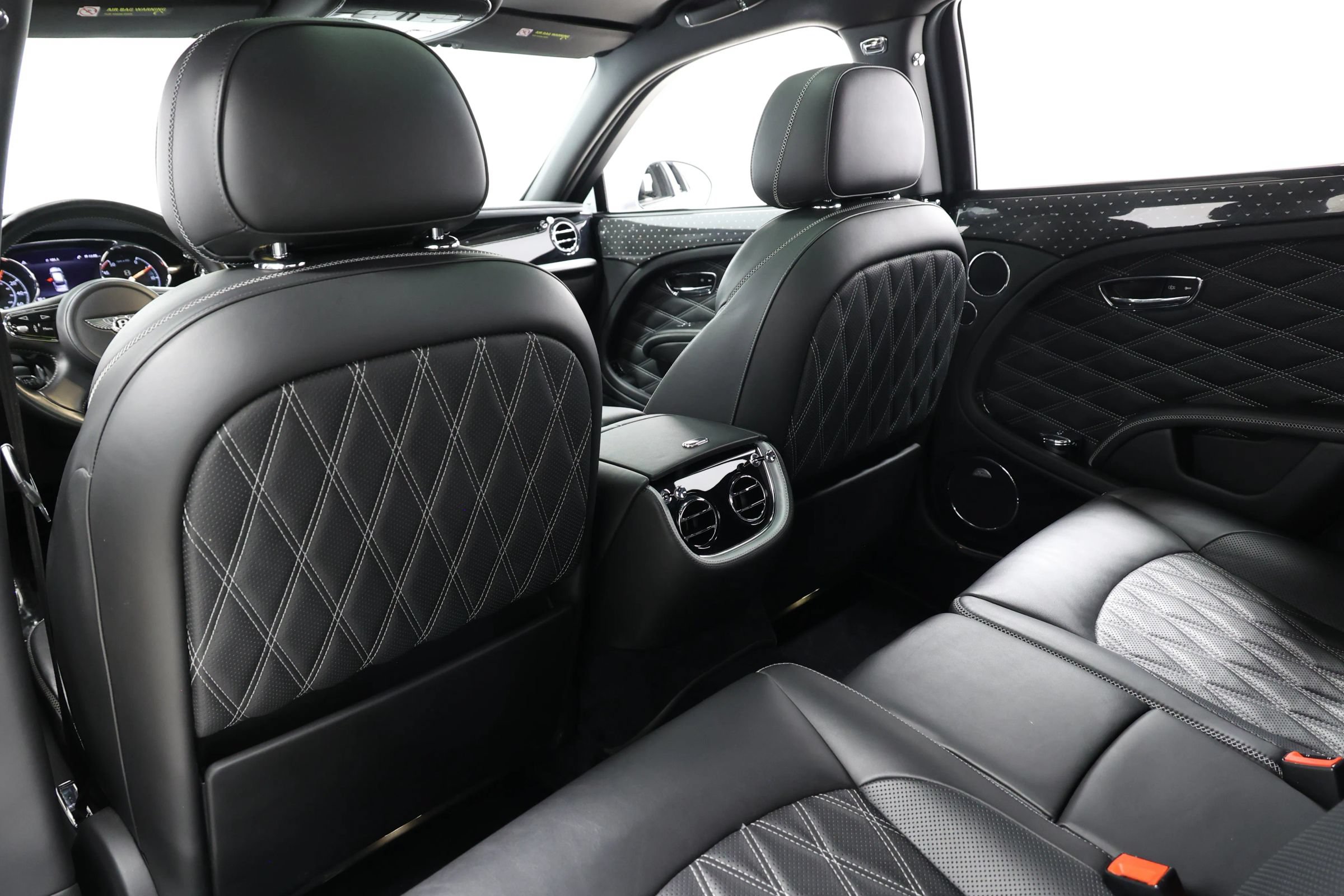 Used 2018 Bentley Mulsanne RWD image 71