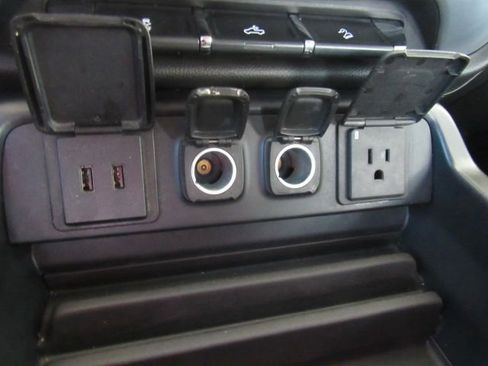 Used 2018 GMC Sierra 1500 SLE image 46