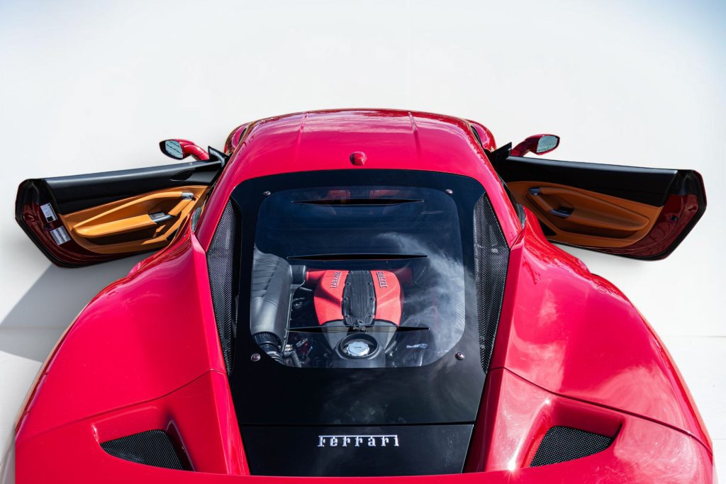 Certified 2022 Ferrari F8 Tributo RWD image 23