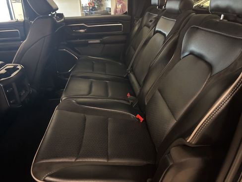 Used 2025 RAM 1500 Laramie image 31