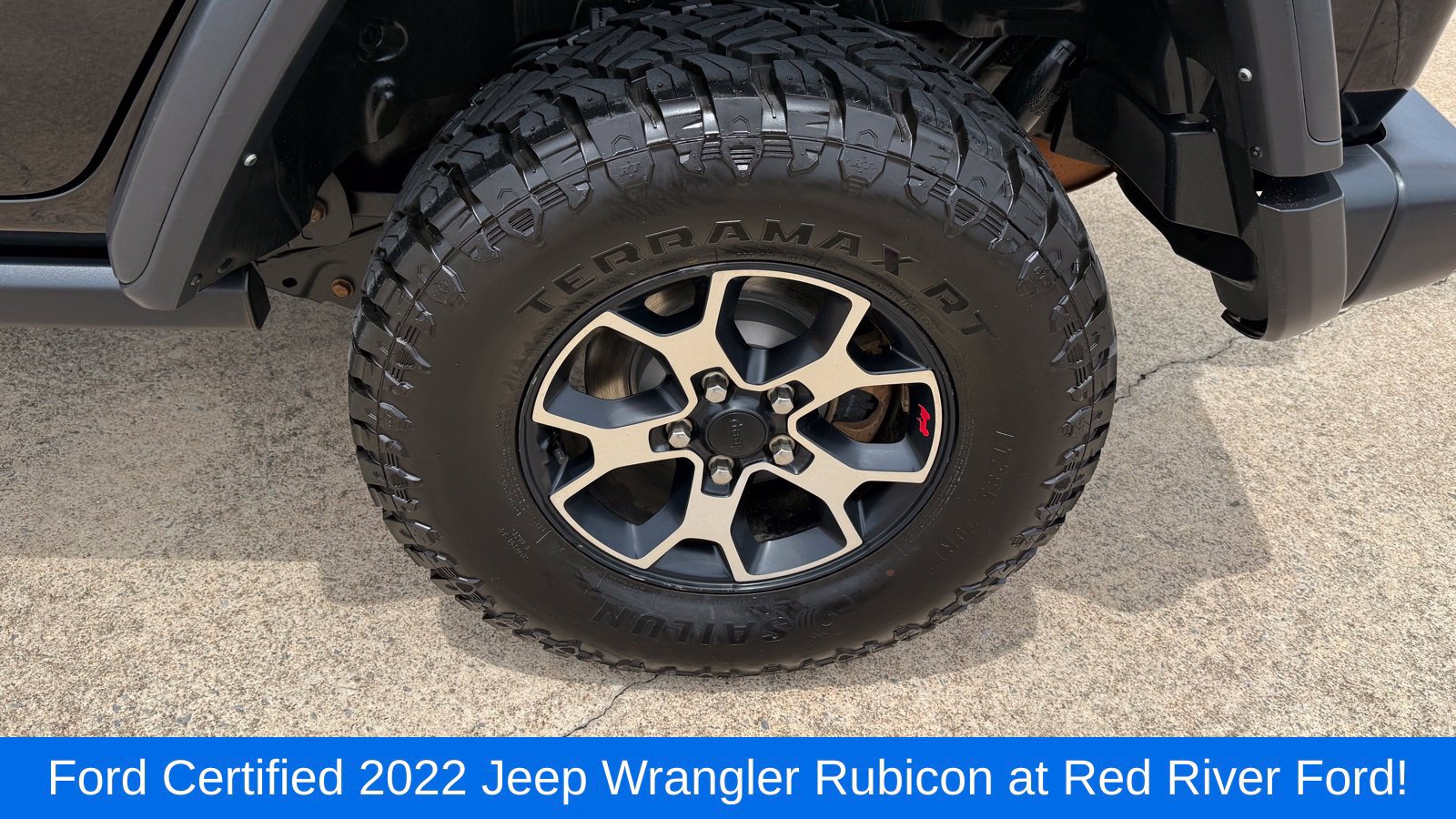 Used 2022 Jeep Wrangler Unlimited Rubicon w/ Cold Weather Group AWD/4WD image 9