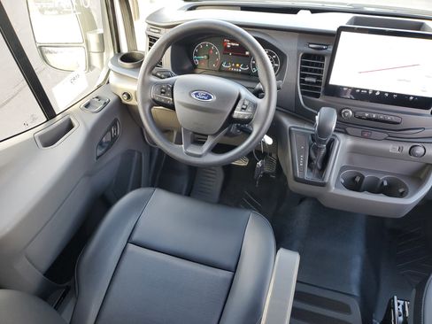 New 2025 Ford Transit 250 148 Medium Roof w/ Load Area Protection Package image 7