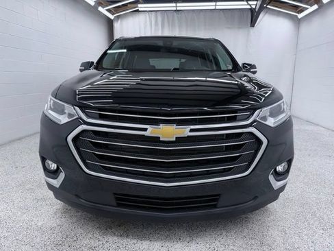Used 2021 Chevrolet Traverse LT FWD image 6