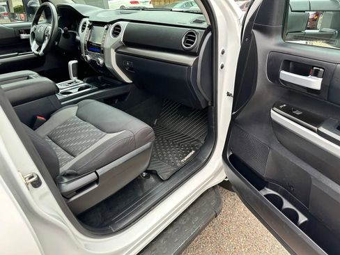 Used 2020 Toyota Tundra SR5 AWD/4WD image 23