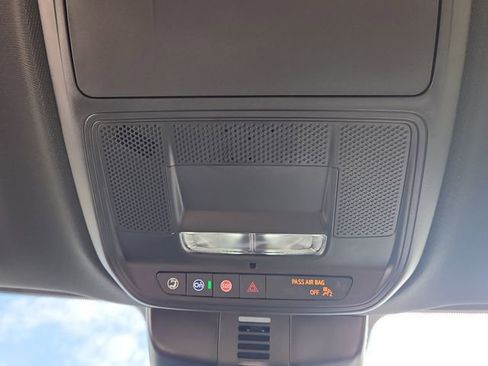 New 2026 Buick Enclave Preferred w/ Power Package FWD image 32