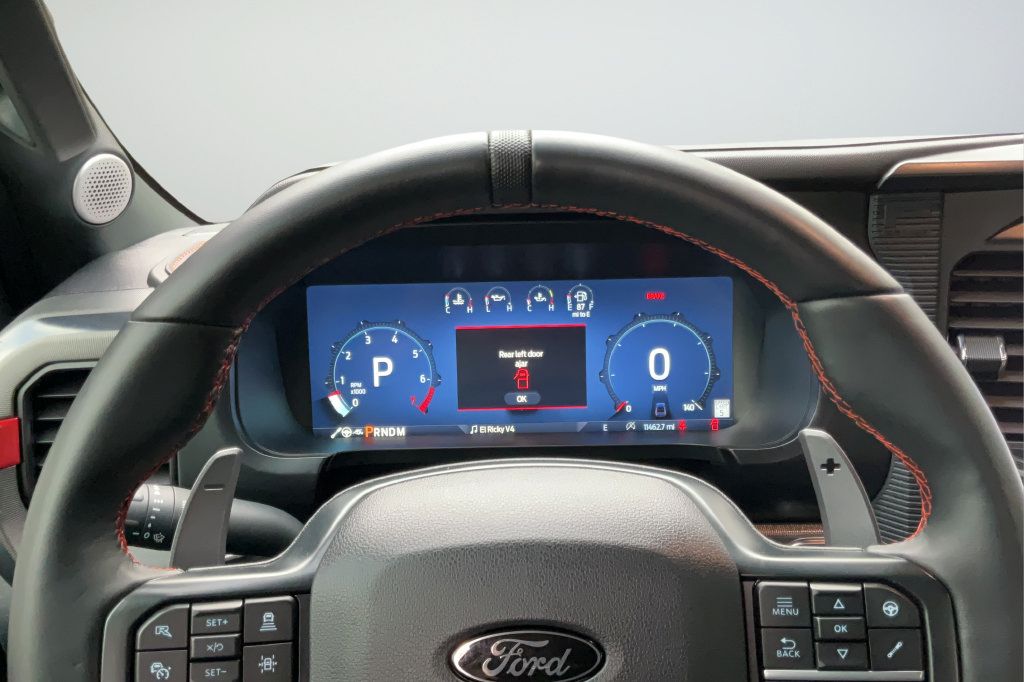 Used 2025 Ford F150 Raptor AWD/4WD image 13