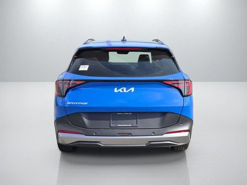 New 2026 Kia Sportage EX FWD image 5