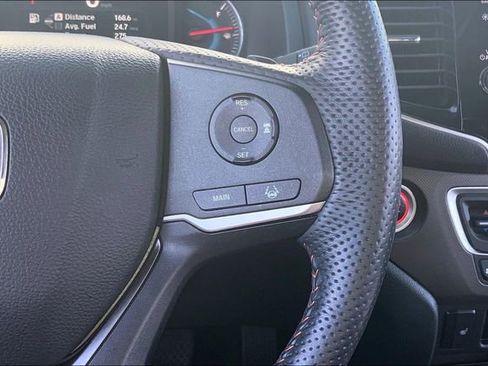 Used 2022 Honda Pilot TrailSport image 19