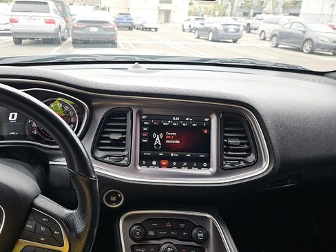 Used 2019 Dodge Challenger R/T Scat Pack image 14