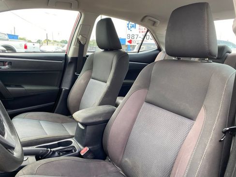 Used 2018 Toyota Corolla LE FWD image 10