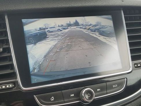 Used 2020 Buick Encore Preferred image 16