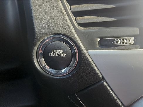 Used 2019 GMC Yukon SLT AWD/4WD image 45