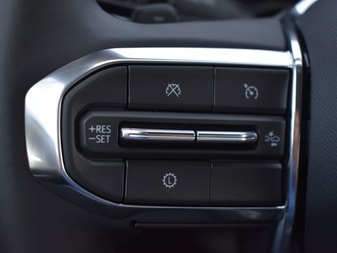 New 2026 GMC Acadia Elevation w/ LPO, Floor Liner Package image 22