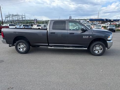 Used 2016 RAM 2500 Tradesman w/ Chrome Appearance Group AWD/4WD image 4