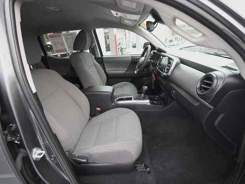 Certified 2022 Toyota Tacoma SR5 image 23