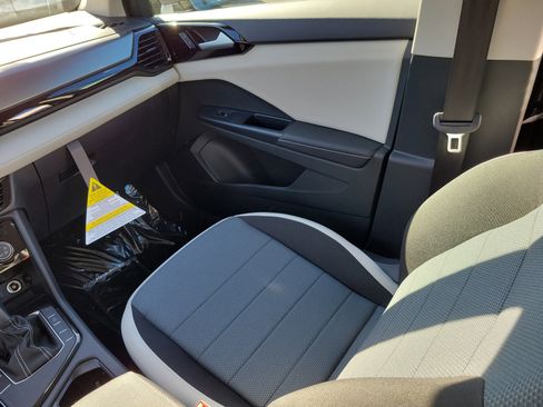New 2026 Volkswagen Taos S FWD image 4