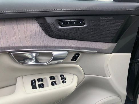 New 2026 Volvo XC90 B6 Ultra w/ Protection Package image 12