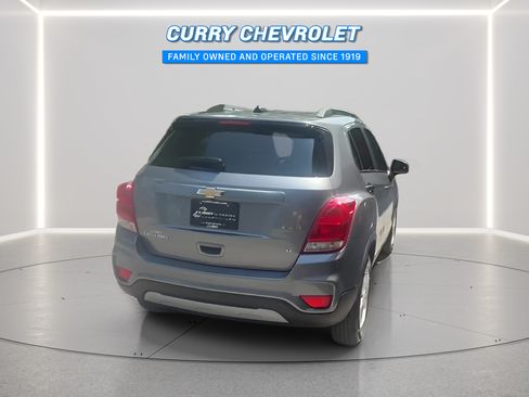 Used 2019 Chevrolet Trax LT w/ LT Convenience Package AWD/4WD image 13