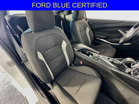 Used 2020 Chevrolet Camaro LS RWD image 27