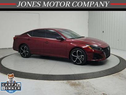 Used 2024 Nissan Altima 2.5 SR w/ SR Premium Package