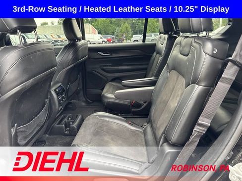 Used 2023 Jeep Grand Cherokee L Laredo AWD/4WD image 10
