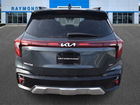 Used 2024 Kia Seltos S image 4