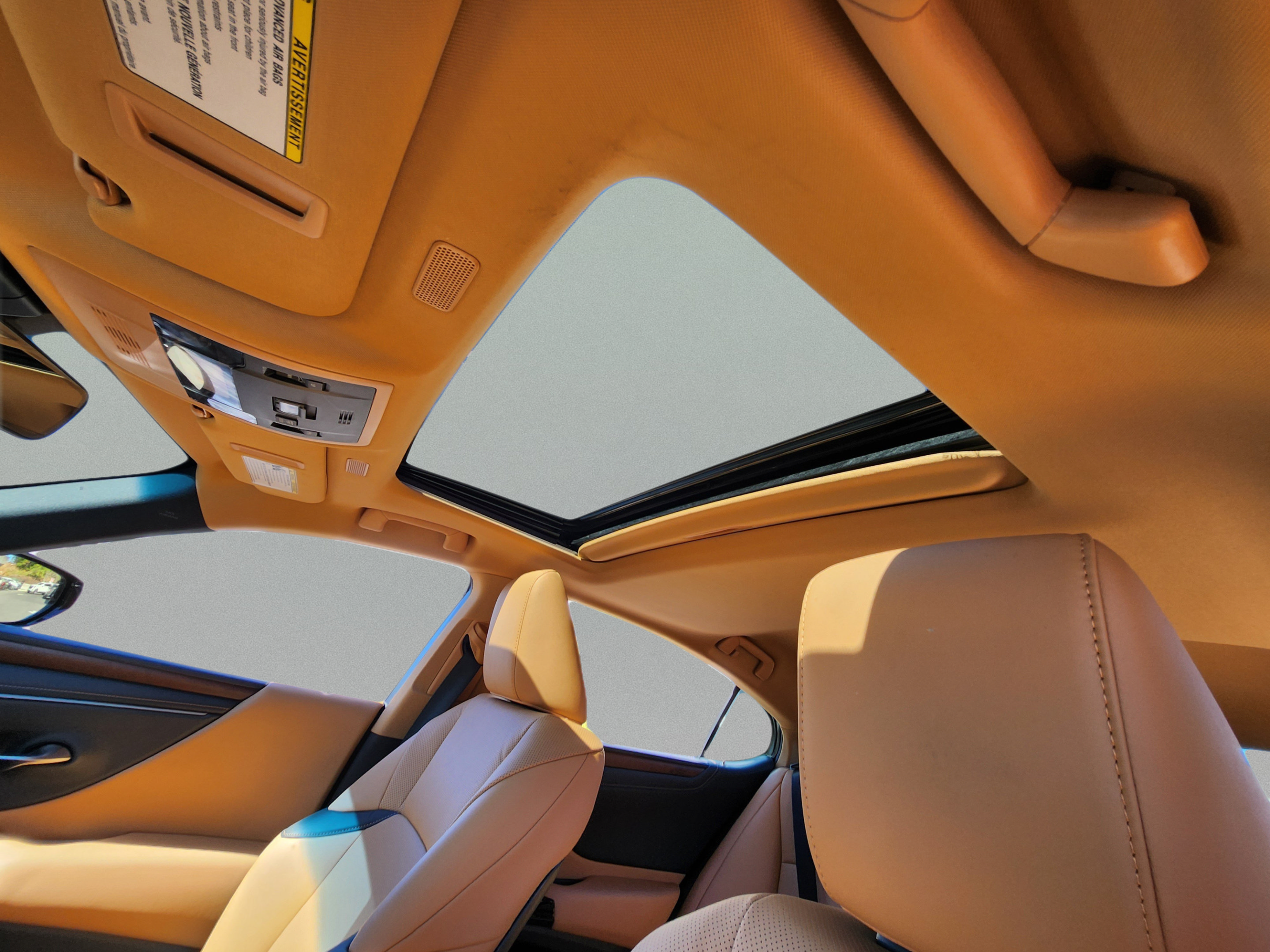 Certified 2025 Lexus ES 350 w/ Premium Package FWD image 12