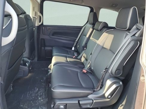 New 2026 Honda Odyssey Touring image 20
