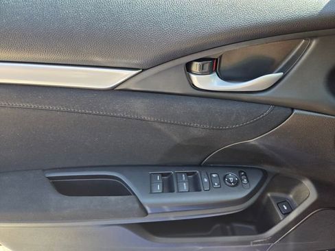 Used 2017 Honda Civic EX-T image 19