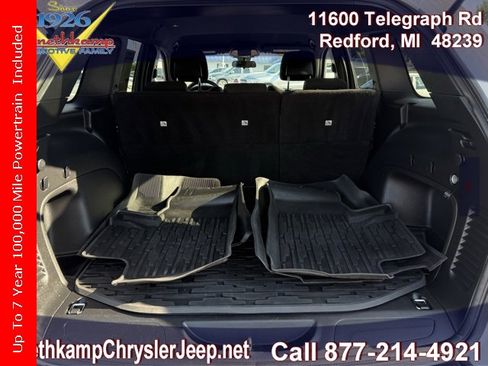 Certified 2021 Jeep Grand Cherokee Laredo image 32