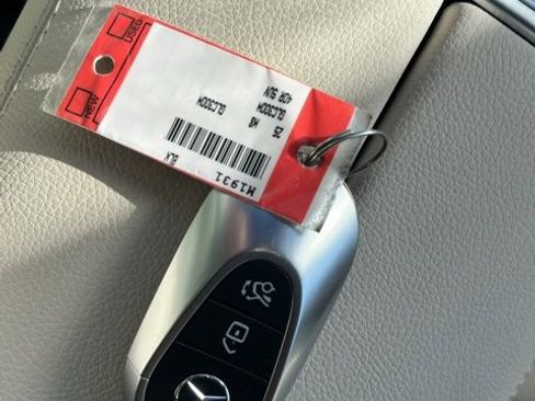 Certified 2025 Mercedes-Benz GLC 300 GLC 300 image 16