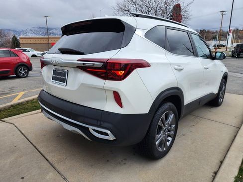 Certified 2023 Kia Seltos S image 5
