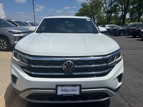 Used 2023 Volkswagen Atlas Cross Sport SE w/ Panoramic Sunroof Package AWD/4WD image 8